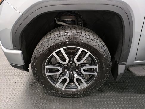 Used 2023 GMC Sierra 1500 Elevation w/ Elevation Premium Package image 7