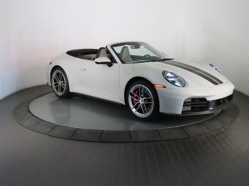 Certified 2026 Porsche 911 Carrera 4S AWD/4WD image 17