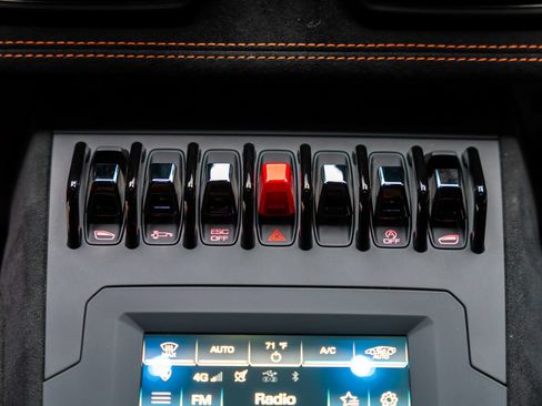 Used 2021 Lamborghini Huracan STO RWD image 65