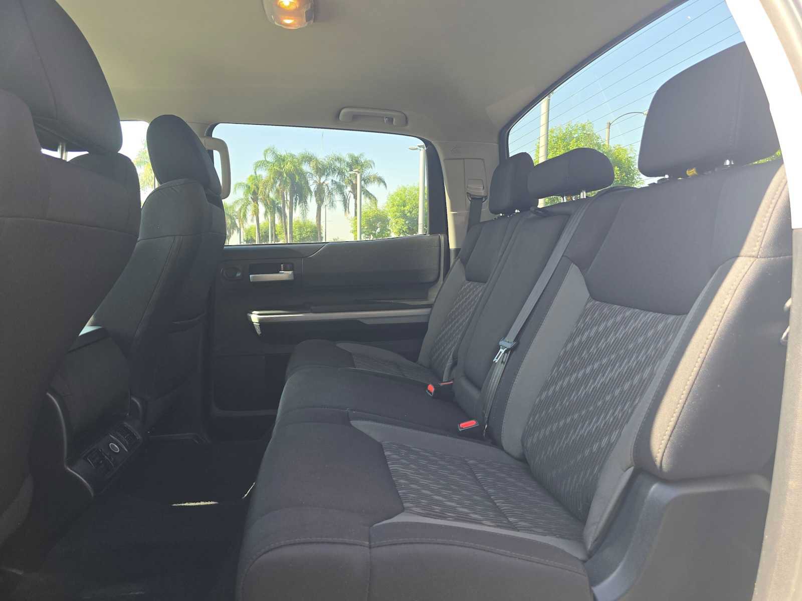 Used 2018 Toyota Tundra SR5 RWD image 16