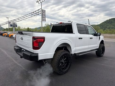 Used 2024 Ford F150 XLT AWD/4WD image 5