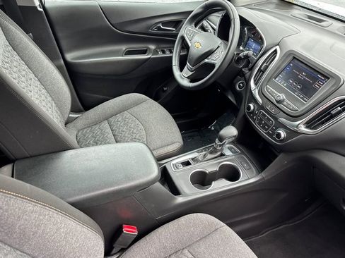 Used 2024 Chevrolet Equinox LT image 16