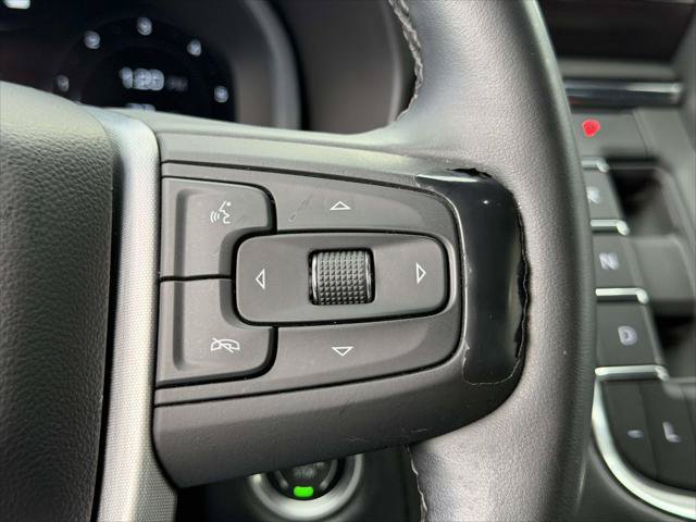 Used 2023 GMC Yukon XL SLE AWD/4WD image 24