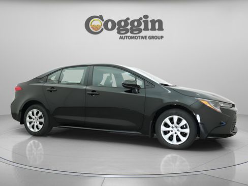 New 2026 Toyota Corolla LE image 24