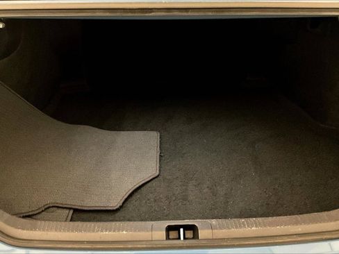 Used 2023 Toyota Camry SE image 33