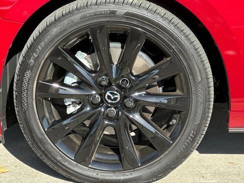 Certified 2025 MAZDA MAZDA3 2.5 Turbo Sedan w/Premium Plus AWD/4WD image 31