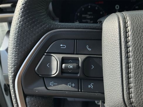 Used 2025 Toyota Tacoma TRD Sport image 28