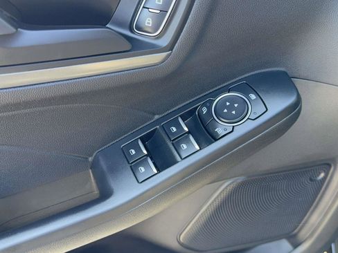 Used 2024 Ford Escape Active image 16