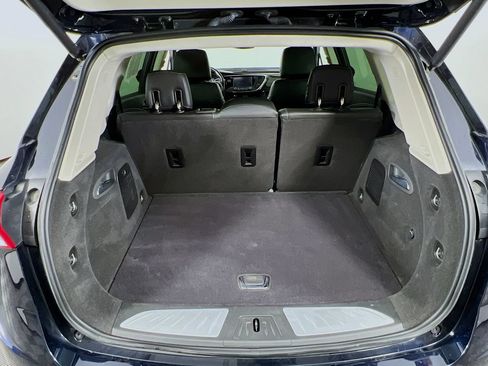 Certified 2020 Buick Envision Essence AWD/4WD image 23