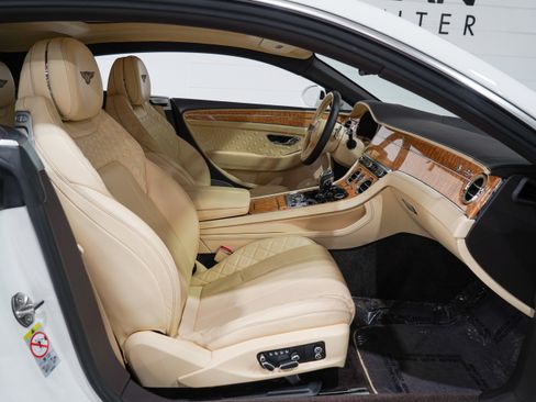 Used 2020 Bentley Continental GT AWD/4WD image 14