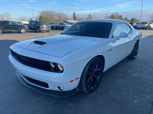 Used 2020 Dodge Challenger R/T w/ Blacktop Package image 7