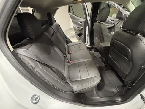 Used 2022 Buick Encore GX Essence w/ Experience Buick Package image 46