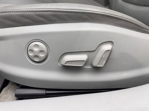 Used 2015 Audi A3 1.8T Premium image 30