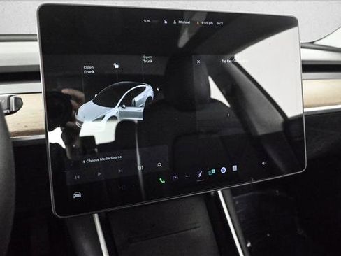 Used 2020 Tesla Model 3 Long Range image 13