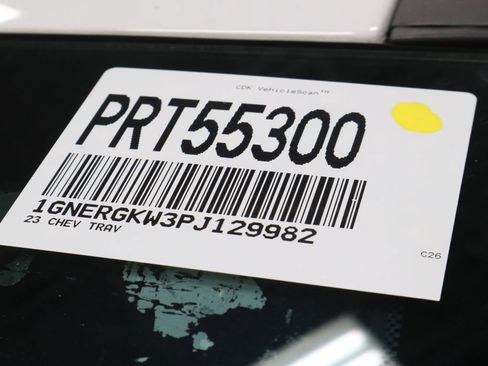 Used 2023 Chevrolet Traverse LT FWD image 33