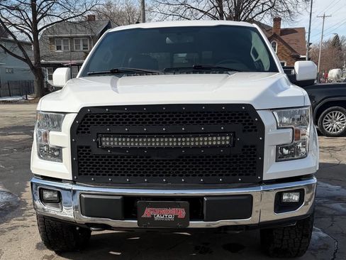 Used 2017 Ford F150 Lariat image 6