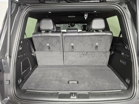 New 2026 Jeep Grand Wagoneer Limited image 15