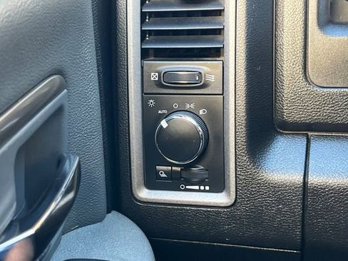 Used 2021 RAM 1500 Tradesman w/ Chrome Plus Package image 32