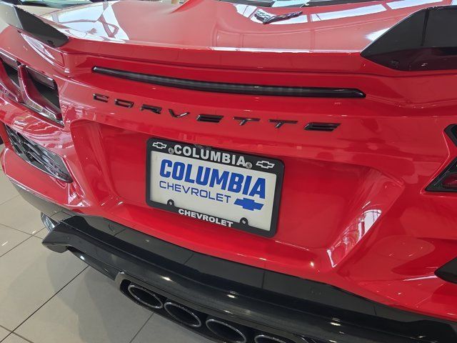 Used 2025 Chevrolet Corvette Z06 RWD image 21