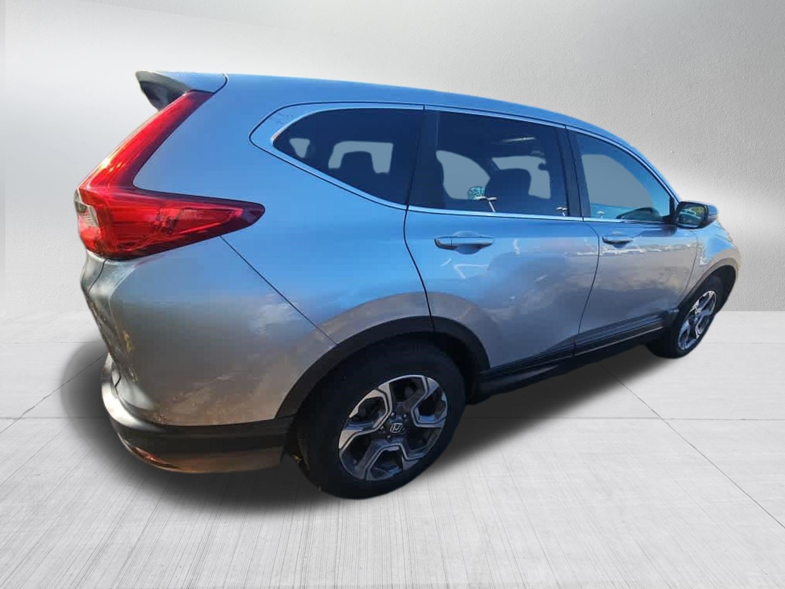 Used 2018 Honda CR-V EX image 4