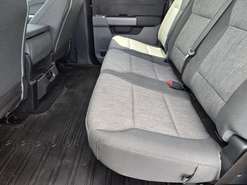 Used 2023 Ford F250 XL w/ STX Appearance Package image 29