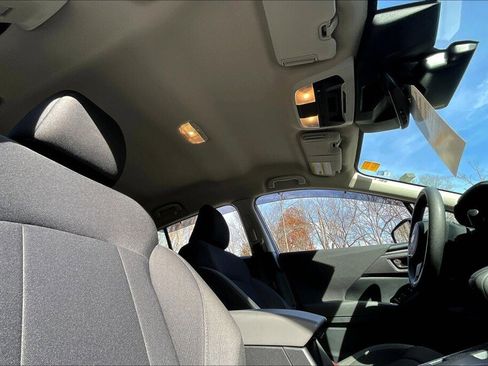 Certified 2025 Subaru Impreza 2.0i image 12