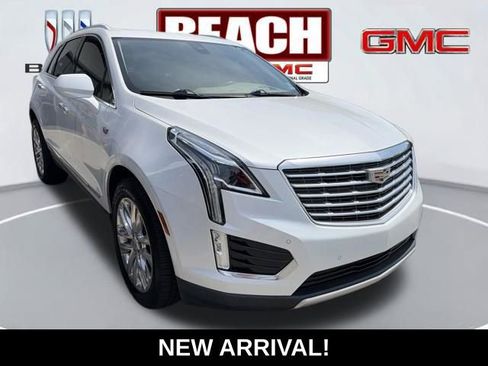 Used 2017 Cadillac XT5 Platinum AWD/4WD image 1