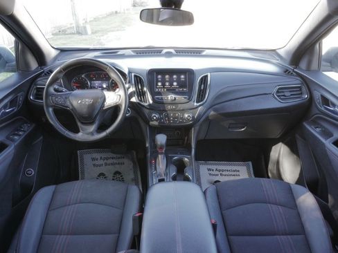 Used 2023 Chevrolet Equinox RS w/ LPO, Floor Liner Package image 10