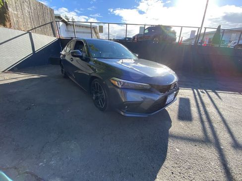 Used 2022 Honda Civic Sport Touring image 8