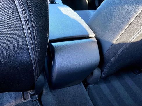 Used 2025 Honda Civic Sport image 32