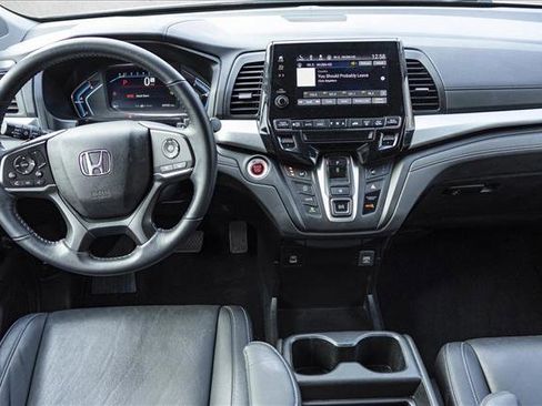 Used 2023 Honda Odyssey EX-L image 24