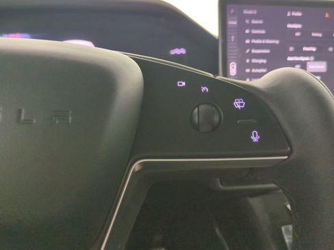 Used 2023 Tesla Model X image 30