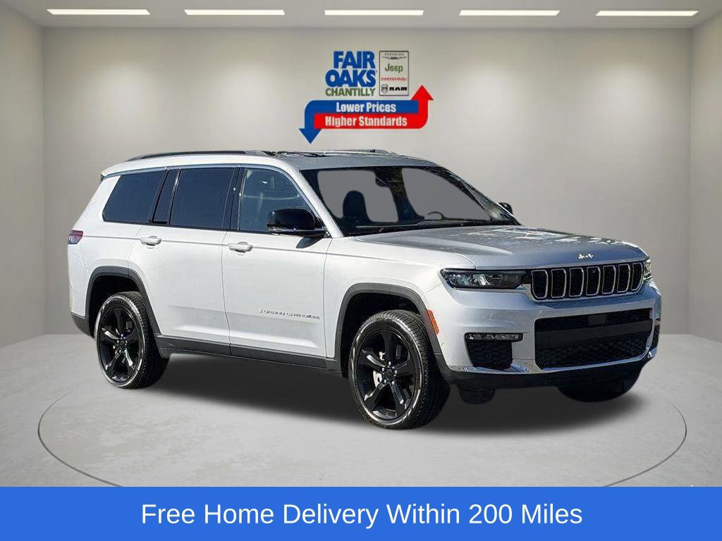 Certified 2024 Jeep Grand Cherokee L Limited w/ Luxury Tech Group II AWD/4WD image 1