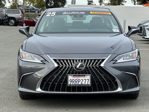 Certified 2025 Lexus ES 300h w/ Premium Package image 6