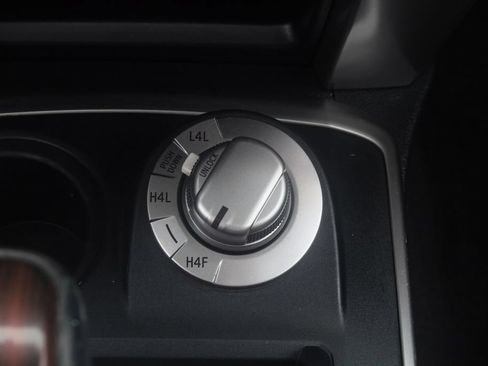 Used 2019 Toyota 4Runner Limited AWD/4WD image 12