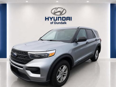 Used 2023 Ford Explorer 4WD image 3