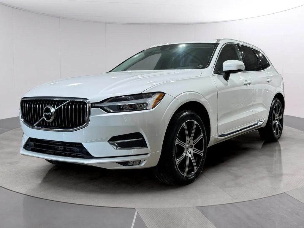 Used 2020 Volvo XC60 T5 Inscription w/ Protection Package AWD/4WD image 7