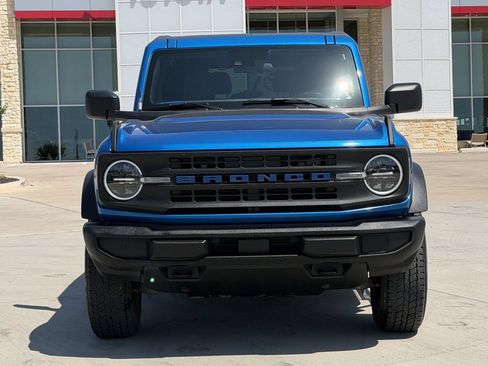 Used 2023 Ford Bronco 2-Door AWD/4WD image 7