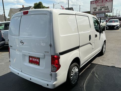 Used 2021 Nissan NV200 SV w/ Back Door Glass Package FWD image 4
