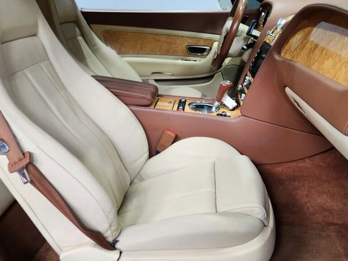 Used 2007 Bentley Continental GT image 36