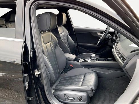 Used 2020 Audi A4 2.0T Premium w/ Convenience Package image 30