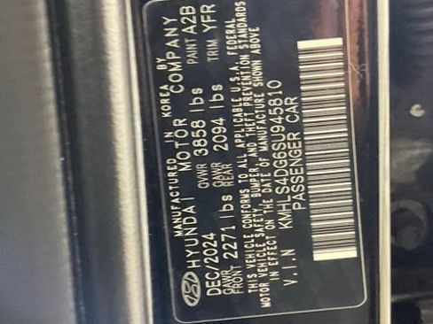 Used 2025 Hyundai Elantra SEL FWD image 24
