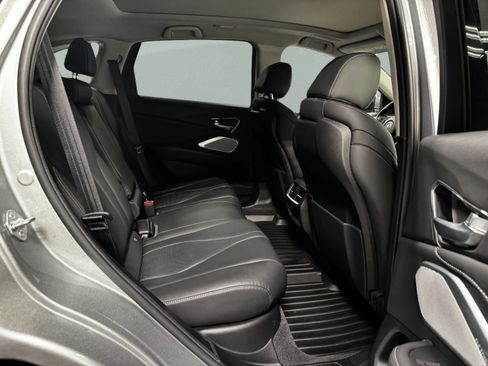 Used 2025 Acura RDX SH-AWD w/ Technology Package image 13