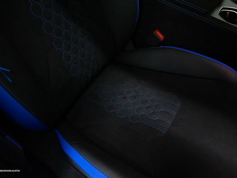 Used 2024 Lamborghini Urus Performante AWD/4WD image 47