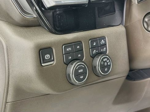 Used 2026 Chevrolet Silverado 1500 LTZ w/ Z71 Off-Road Package AWD/4WD image 11