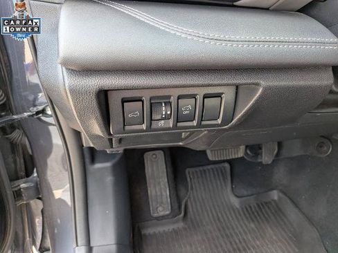 Used 2024 Subaru Outback Limited AWD/4WD image 30