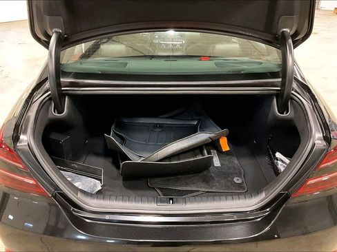 Used 2023 Genesis G70 2.0T w/ Sport Prestige Package image 34