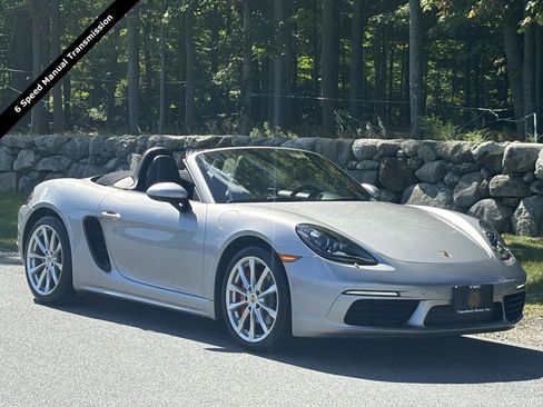 Used 2022 Porsche 718 Boxster S RWD image 1