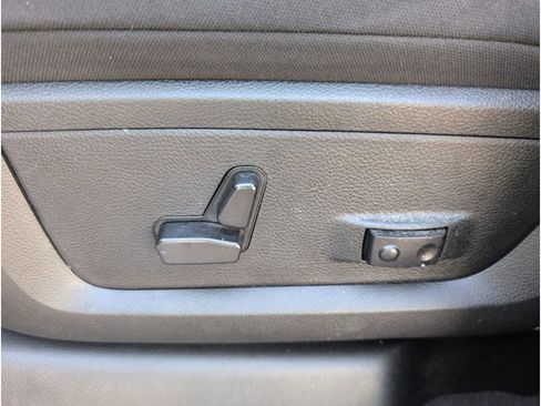 Used 2024 RAM 2500 Big Horn image 12