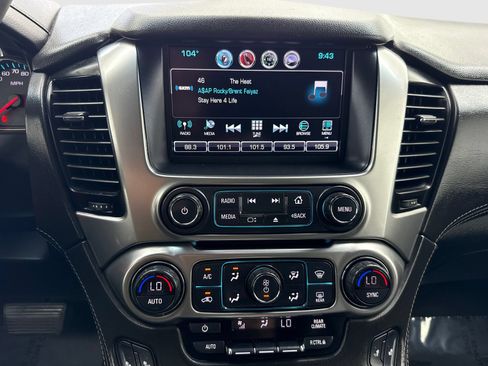 Used 2020 Chevrolet Tahoe LT RWD image 25